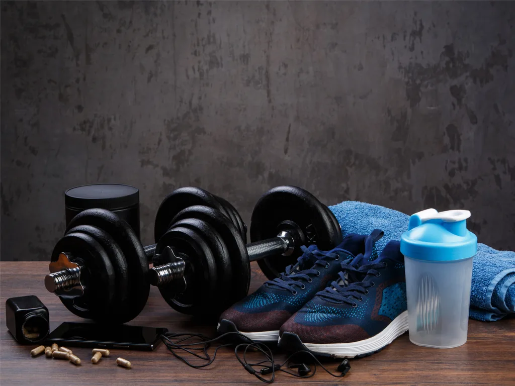 Which is the better exercise: aerobics or strength training?