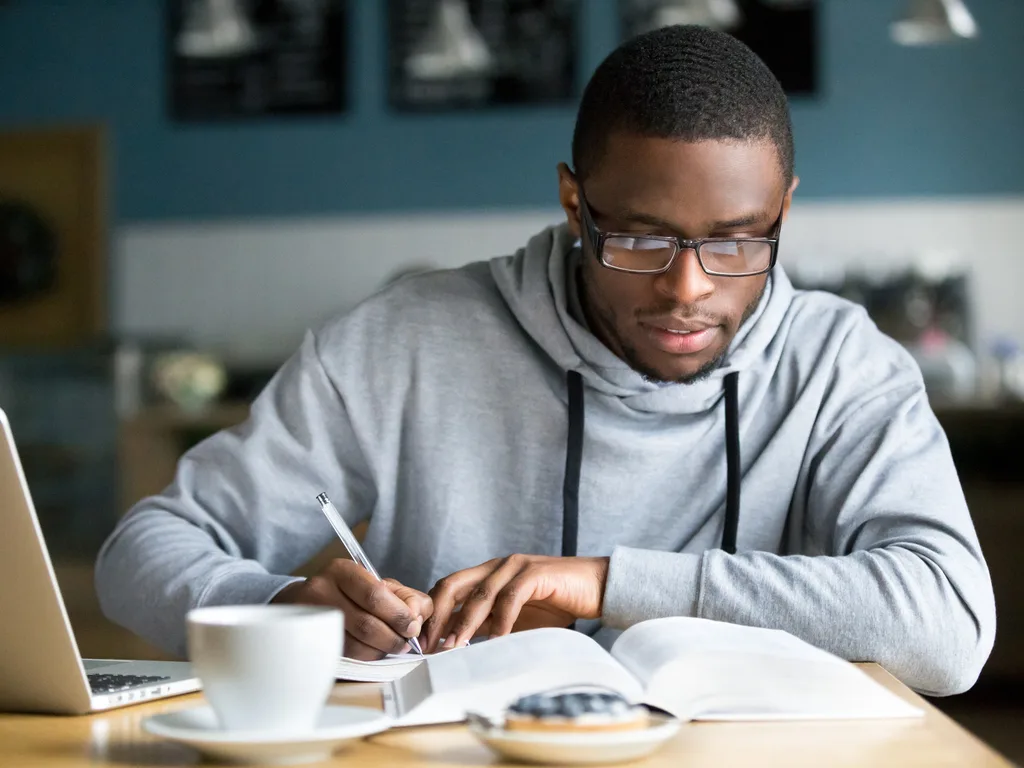 Tuition-Free Colleges Carry Many Benefits for Students Across the U.S.